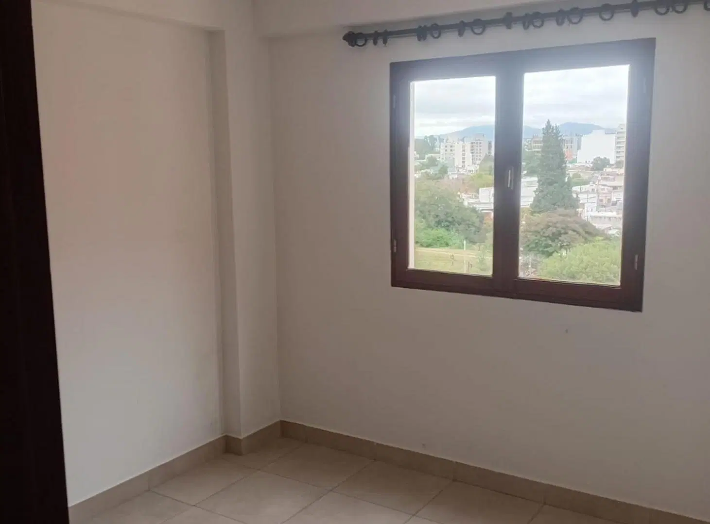 DEPARTAMENTO EN ALQUILER MACROCENTRO 2