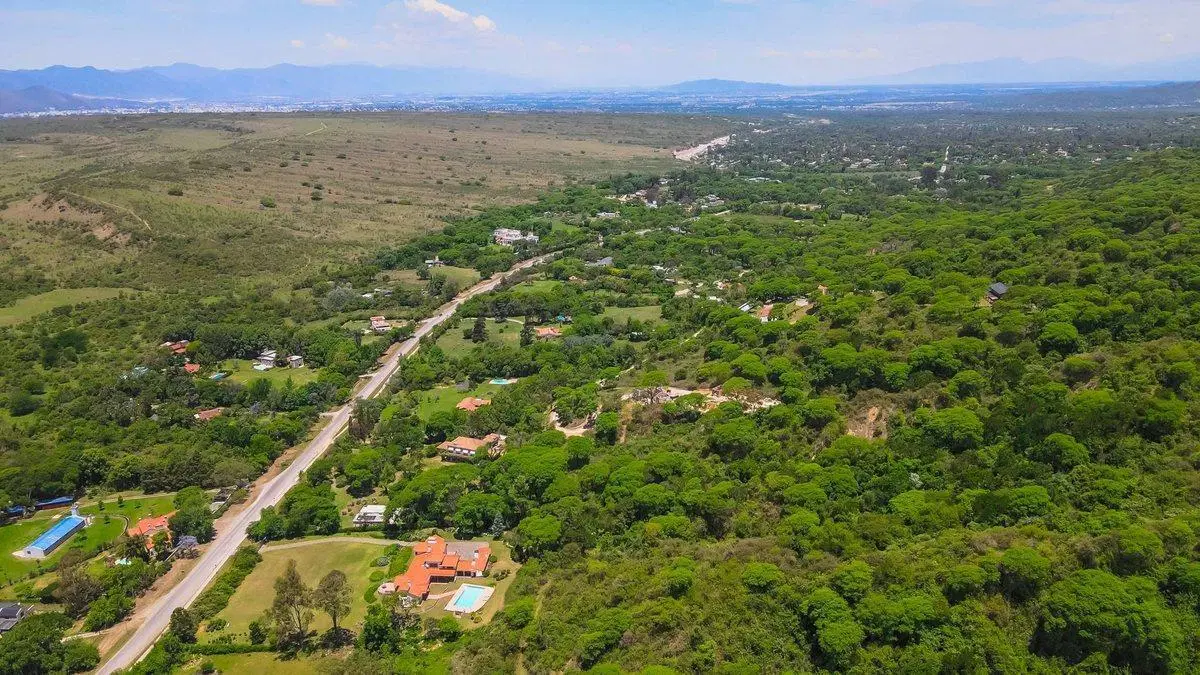 TERRENO VENTA 1 HECTAREA CASTELLANOS SAN LORENZO 8