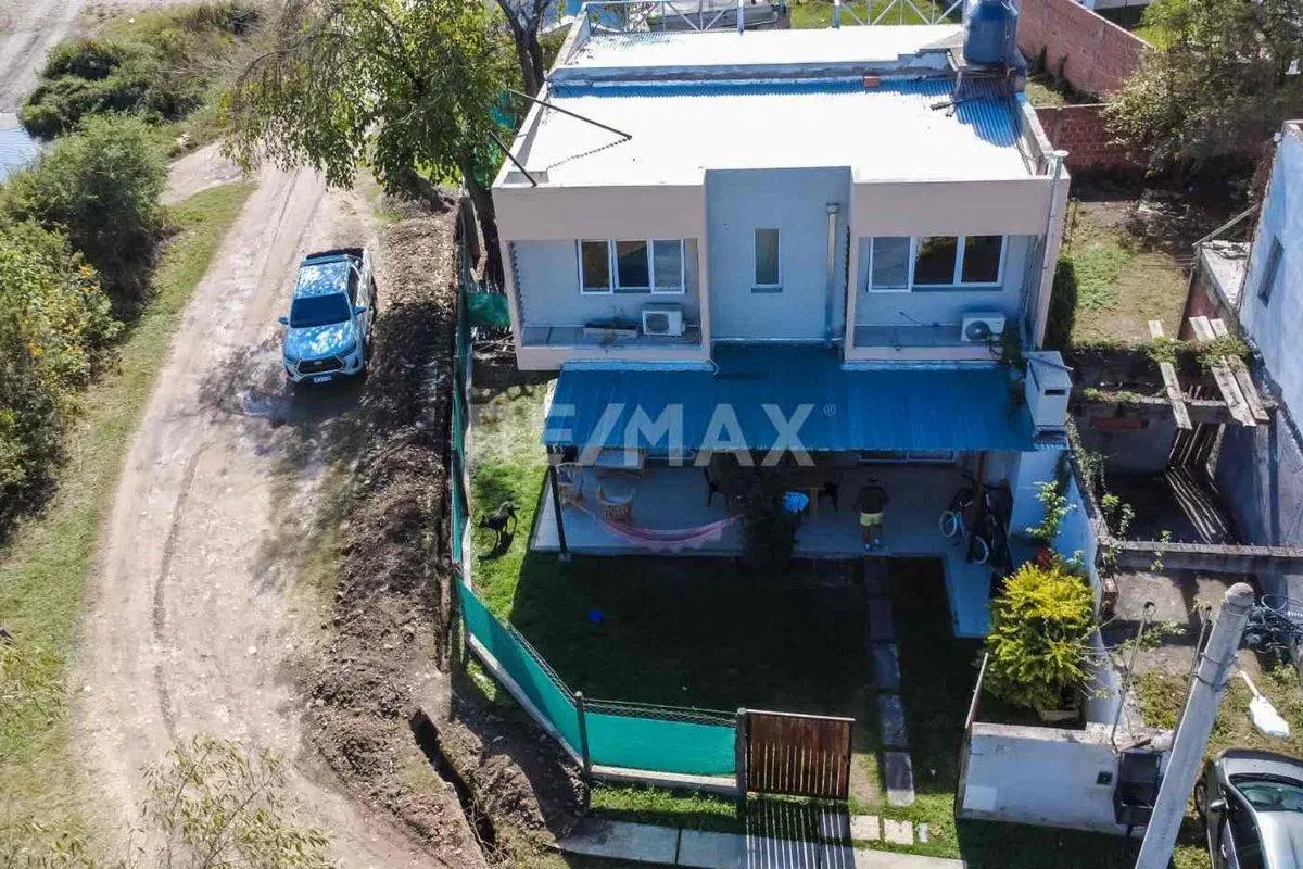 CASA DUPLEX VENTA SEPTIEMBRE SAN LORENZO CHICO 3