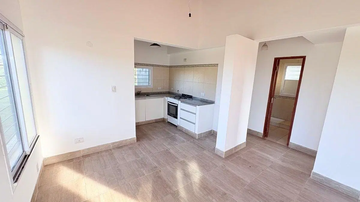 CASA 2 DORMITORIOS VENTA MOLLAR 3 CERRILLOS SALTA 5