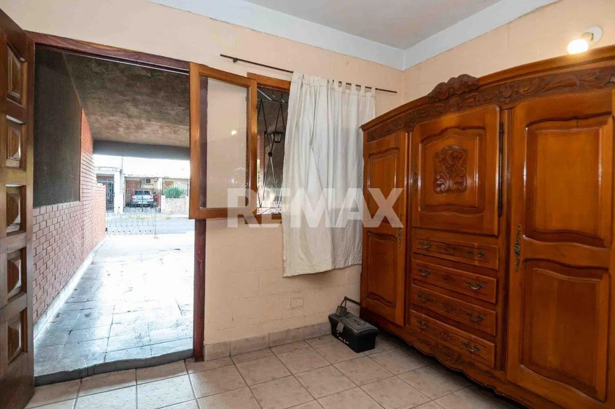 CASA VENTA B° INTERSINDICAL ZONA SUR APTO CREDITO 5