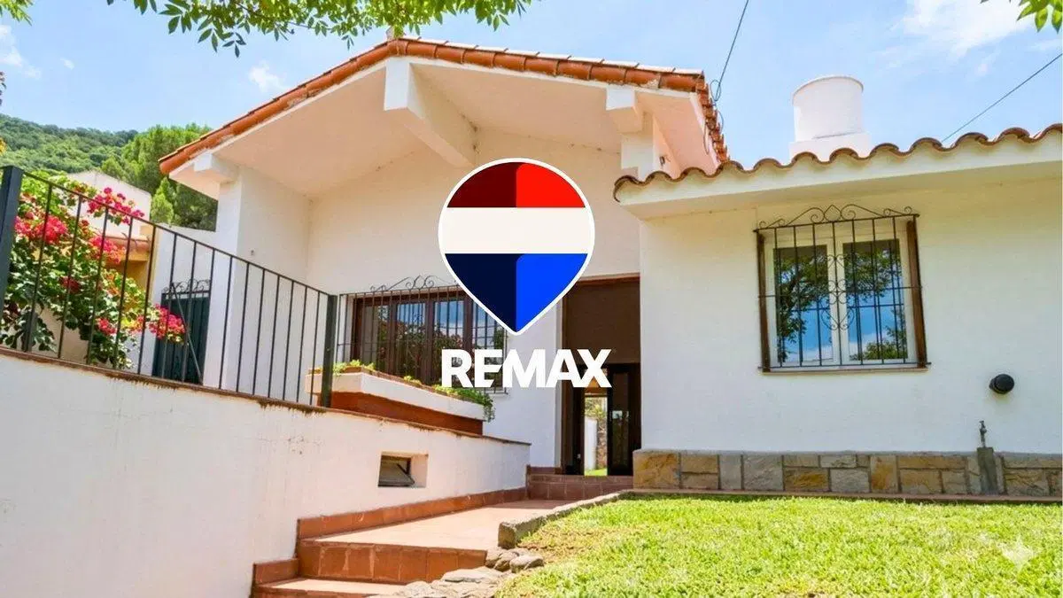 CASA VENTA DEPEND. SERV.  PORTEZUELO SUR 2