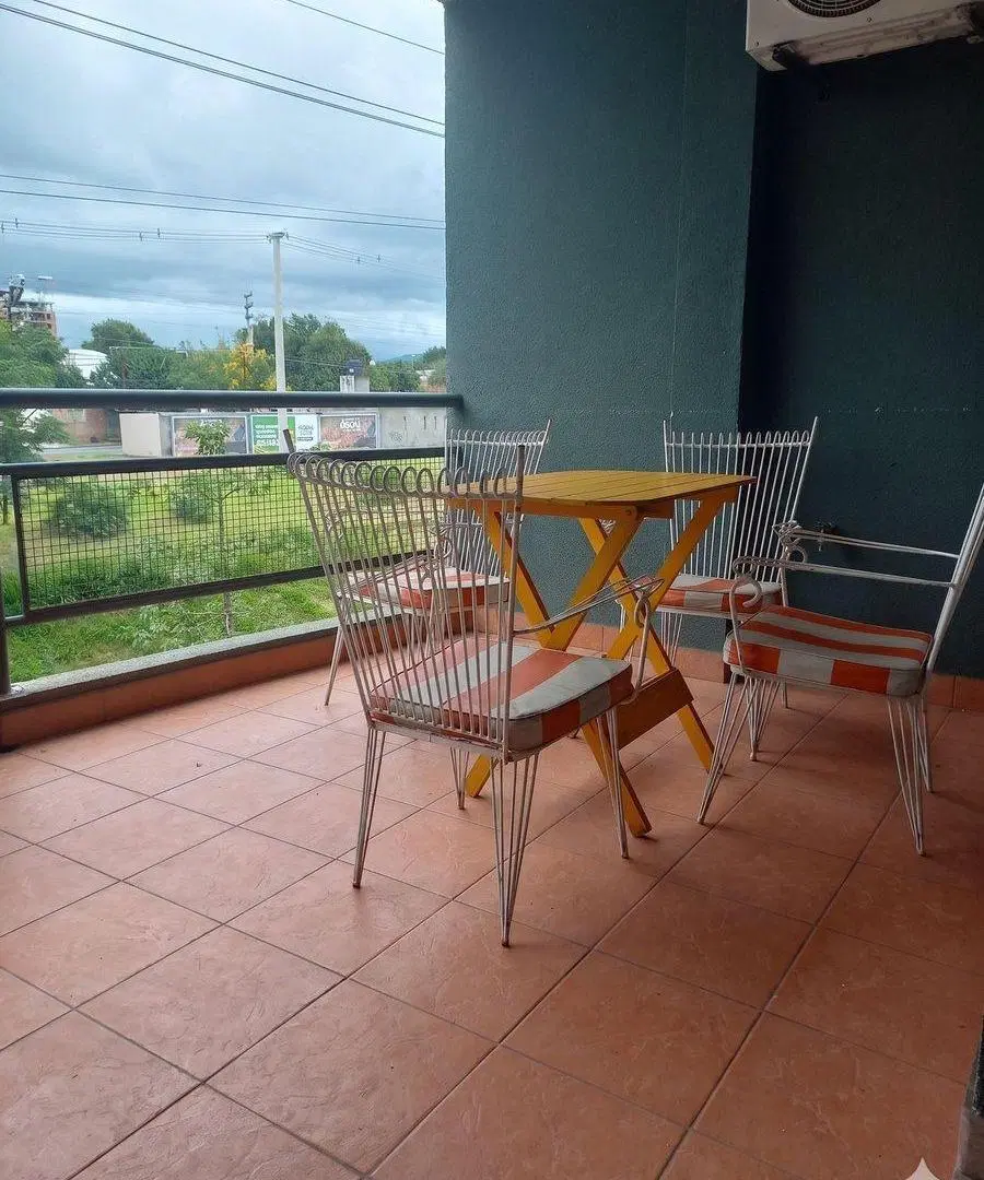 DEPTO VENTA LUMINOSO CON BALCÓN², 2D, MACROCENTRO 5