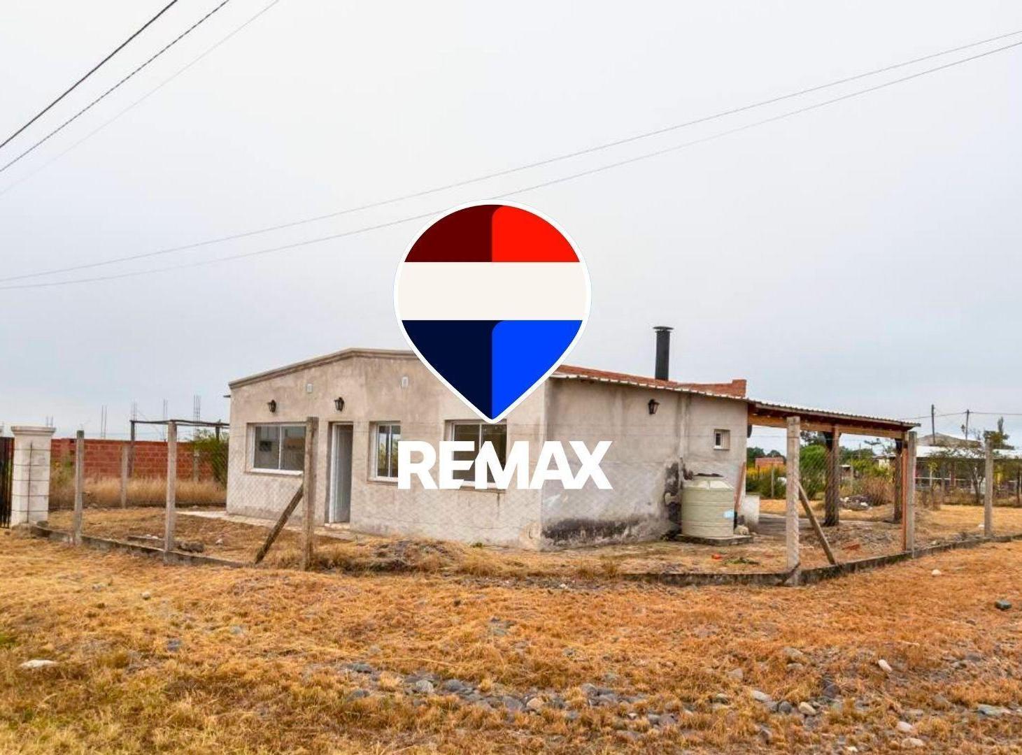 CASA EN VENTA POTREROS DE QUIJANO 2 DORMITORIOS