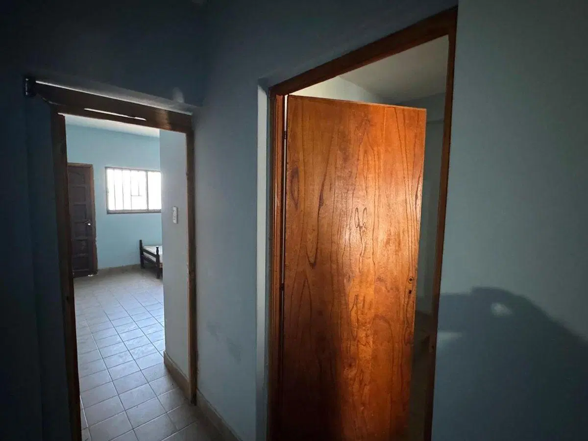 CASA 4 DORMITORIOS VENTA B° ARAOZ  ZONA SUR SALTA 5
