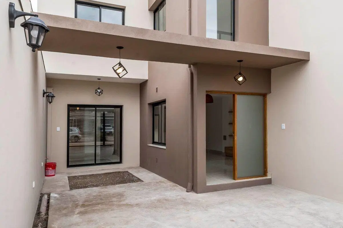 DUPLEX 4 DORMITORIOS VENTA GRAND BOURG 5