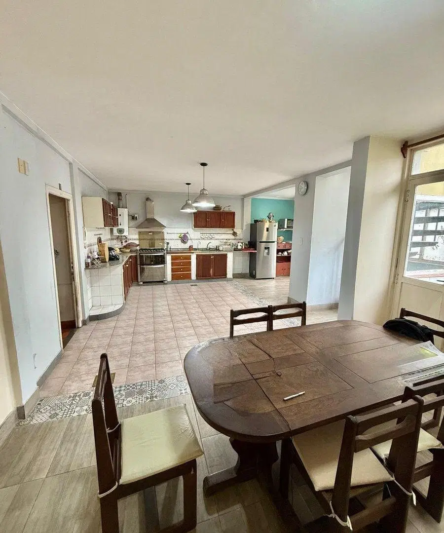 CASA 4 DORMITORIOS VENTA SALTA CENTRO 4