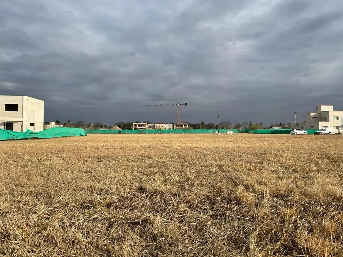 VENTA TERRENO CLUB DE CAMPO EL AYBAL  1RA CUADRA 3