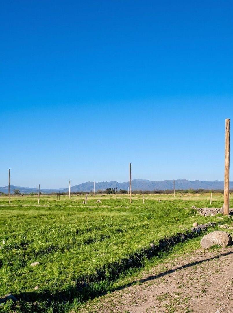 LOTE EN VENTA. 400M2 URBANIZACIÓN SENDAS.CERRILLOS