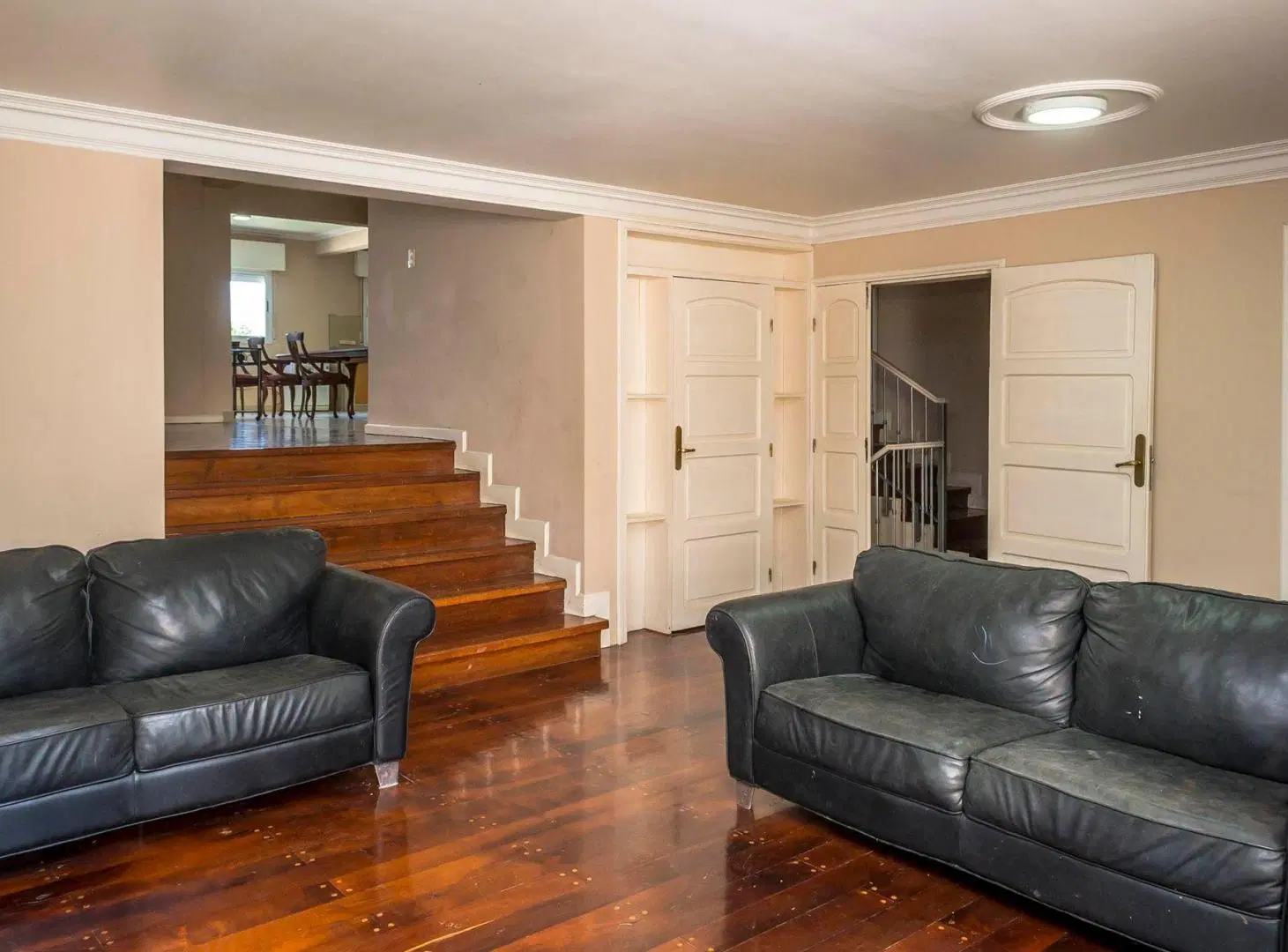 CASA VENTA TRES CERRITOS CON PILETA ZONA SPORTING 4
