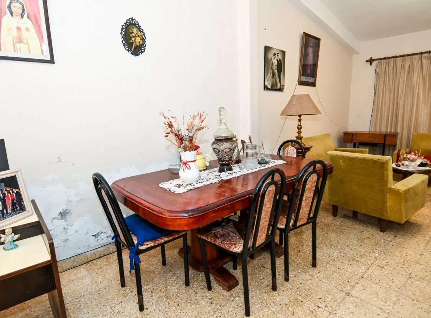 CASA EN VENTA BARRIO TRES CERRITOS ESQUINA 4