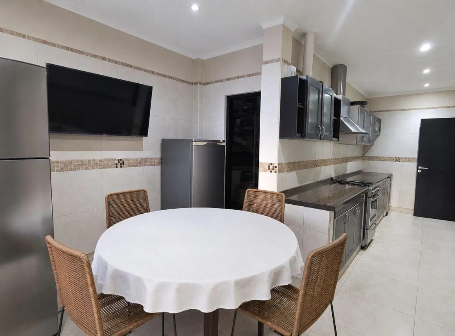 CASA EN VENTA GRAND BOURG LA ALBORADA 4 DORM 2