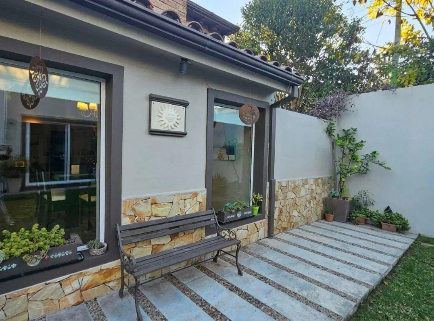 CASA EN VENTA GRAND BOURG LA ALBORADA 4 DORM 8