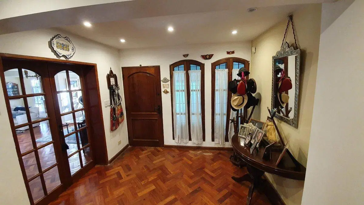 CASA VENTA B TRES CERRITOS APTA CREDITO 5 DORM 3