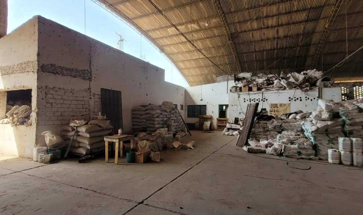 GALPON VENTA DE 3300 M2 EN EMBARCACIÓN 5