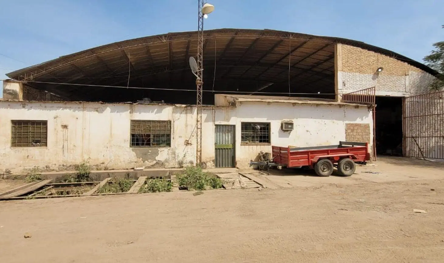 GALPON VENTA DE 3300 M2 EN EMBARCACIÓN 2