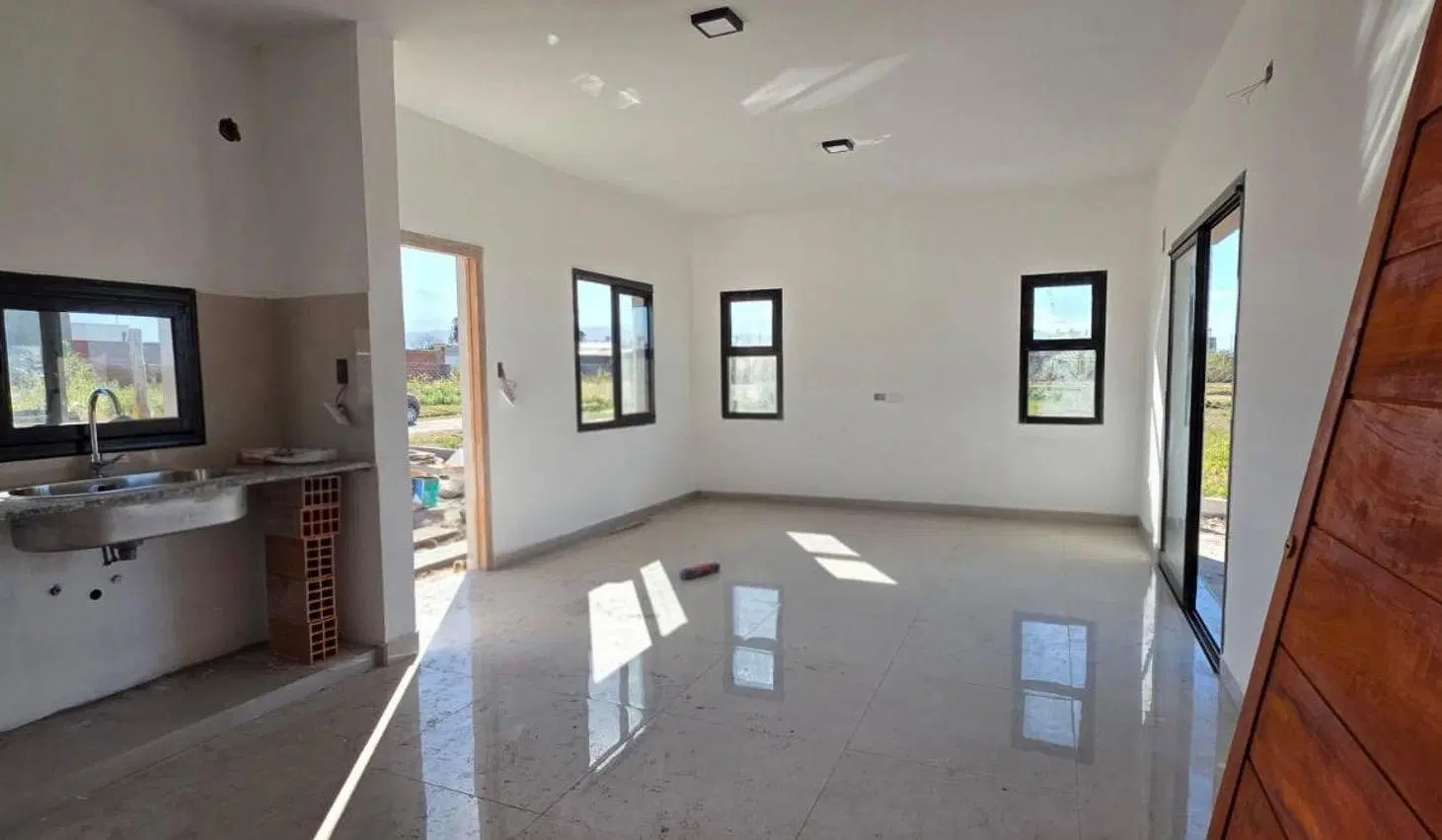 CASA VENTA EN EKO DISTRITO A ESTRENAR CERRILLOS 2