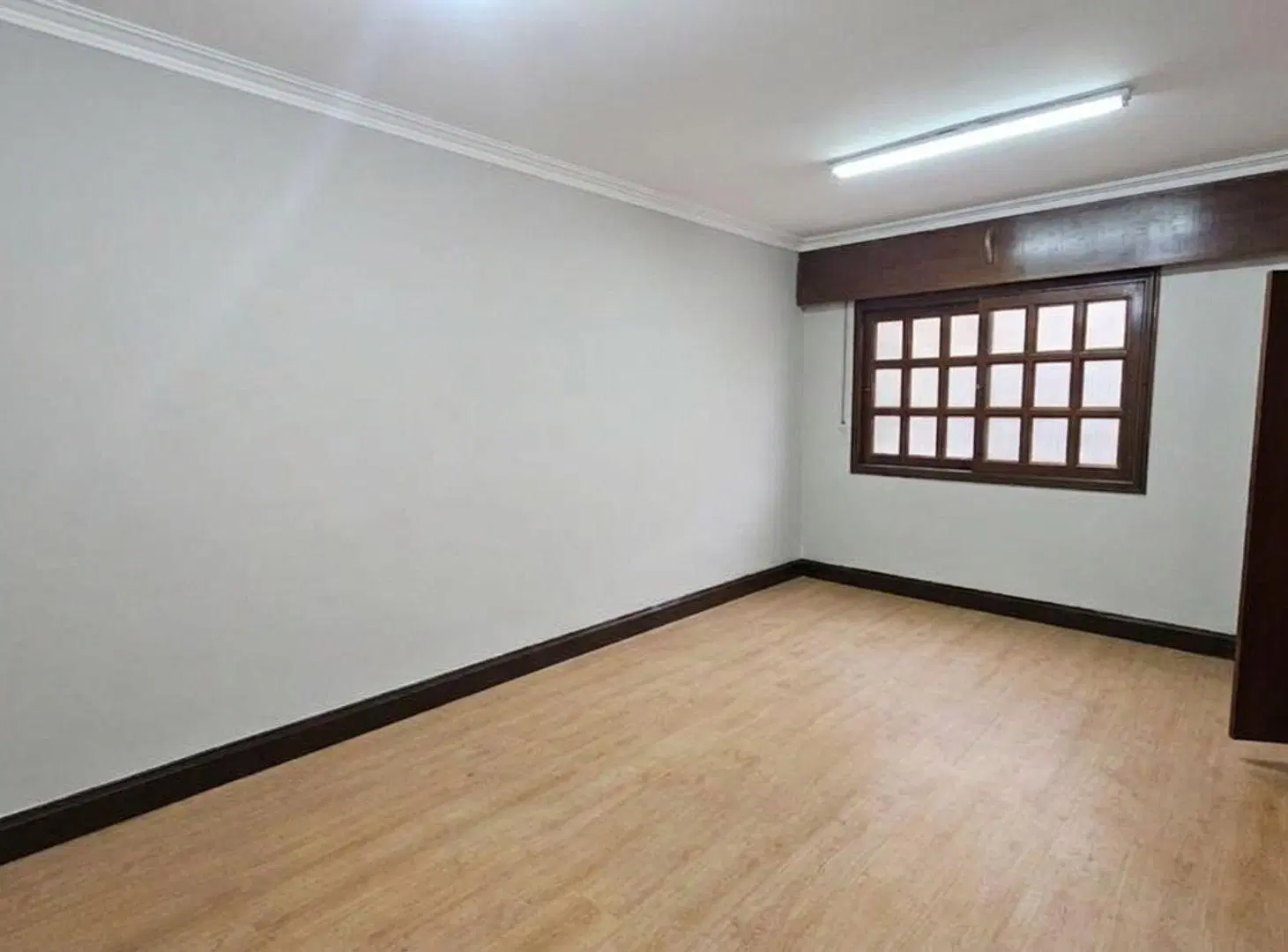 CASA EN ALQUILER COMERCIAL 440M2 4