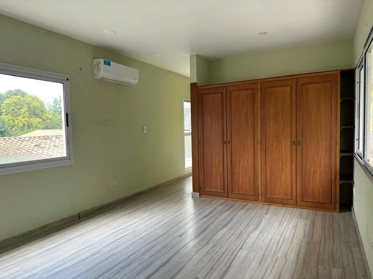 CASA EN VENTA LOS PINOS 2 DORM APTA CREDITO 4