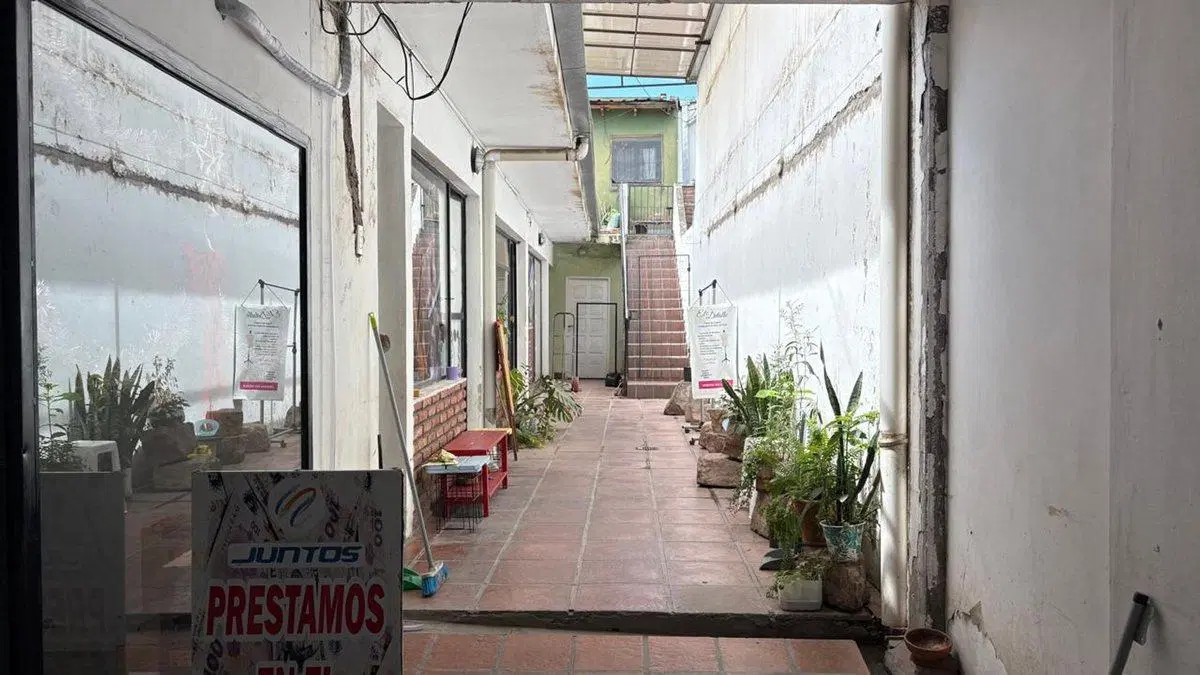 LOCALES COMERCIALES MAS HOSTAL EN VENTA CENTRO 3