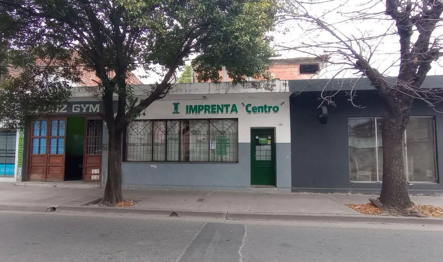 LOCALES COMERCIALES EN VENTA EN MACROCENTRO 4