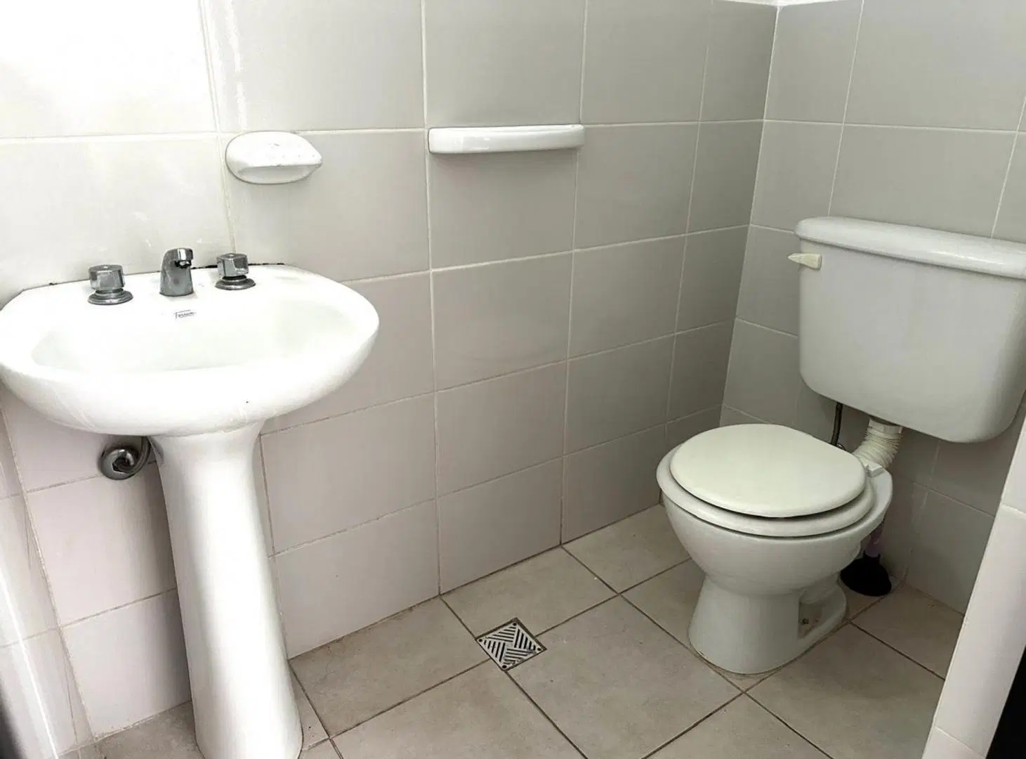 CASA DUPLEX A LA VENTA HUAICO APTA CREDITO 3 DORM 5