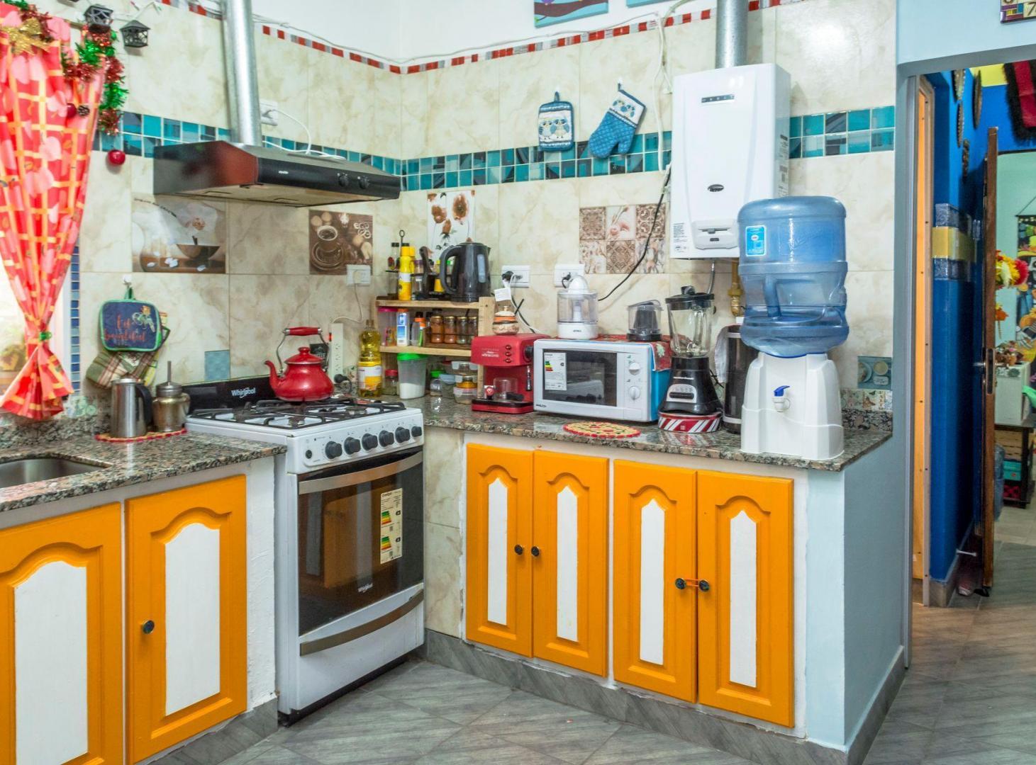 Foto de CASA 2 DORMITORIOS VENTA BARRIO LA LOMA, imagen 3