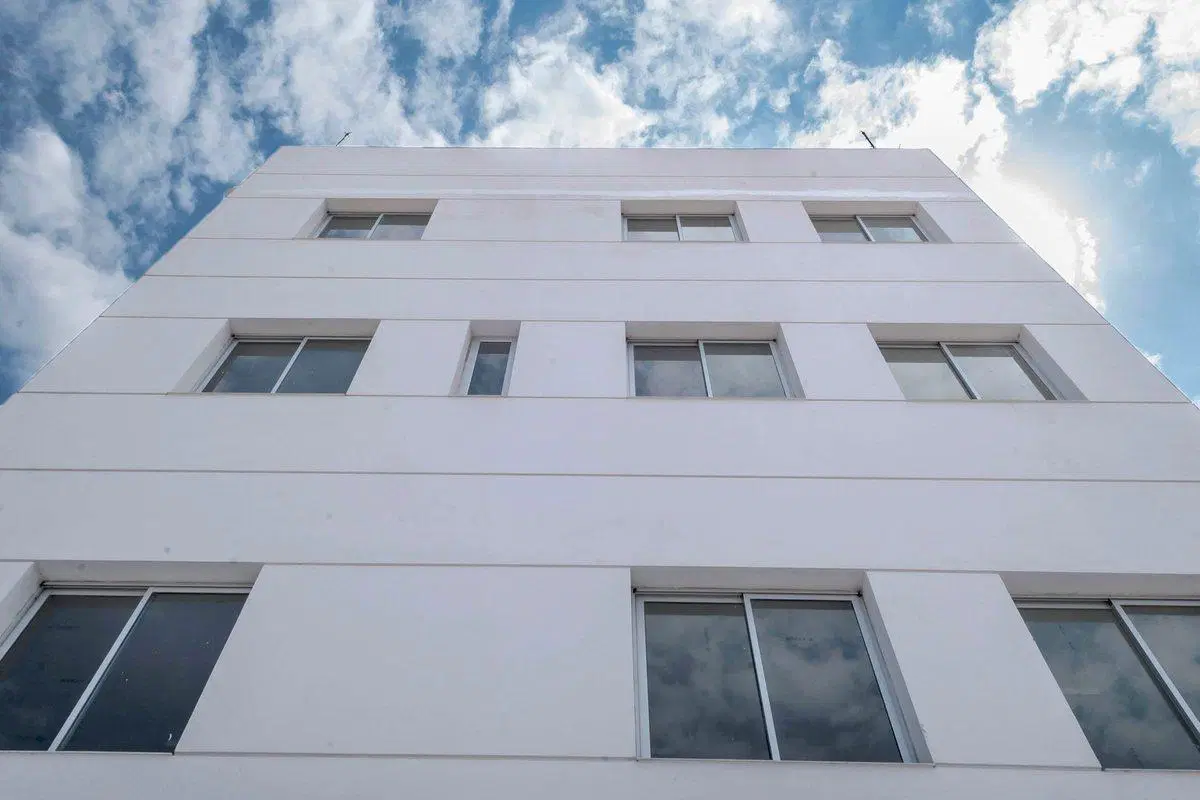EDIFICIO DE OFICINAS EN ALQUILER EN MACROCENTRO 5
