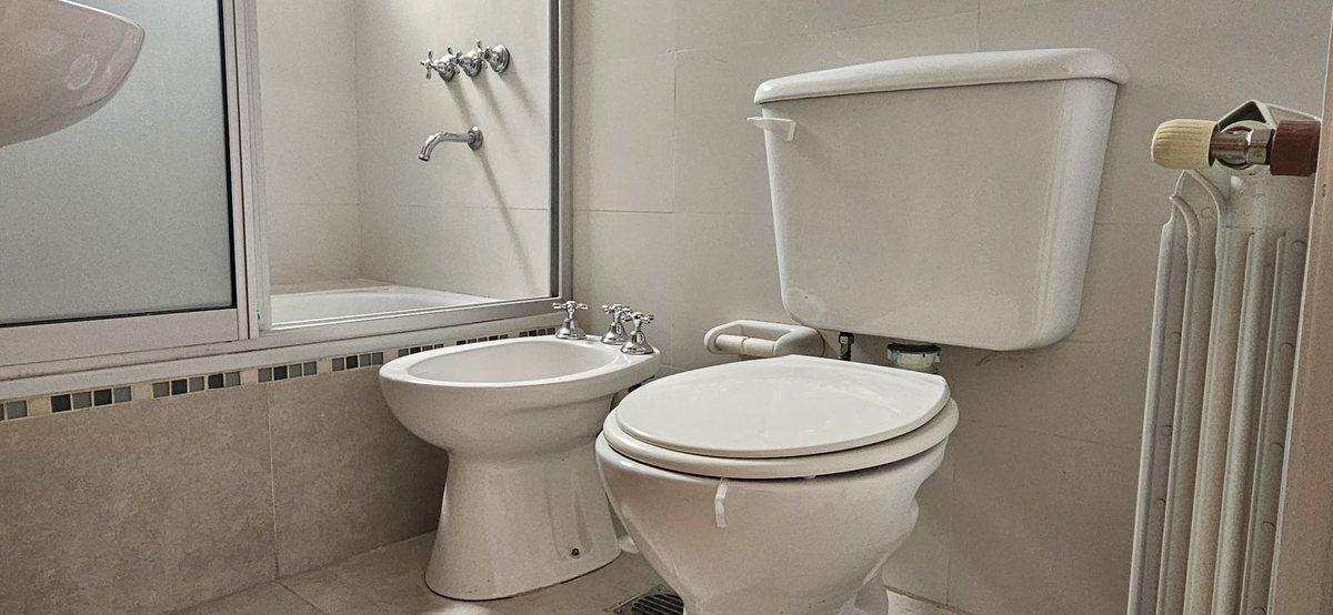 Foto de DEPARTAMENTO 1 DORMITORIO VENTA ZONA SHOPPING, imagen 1