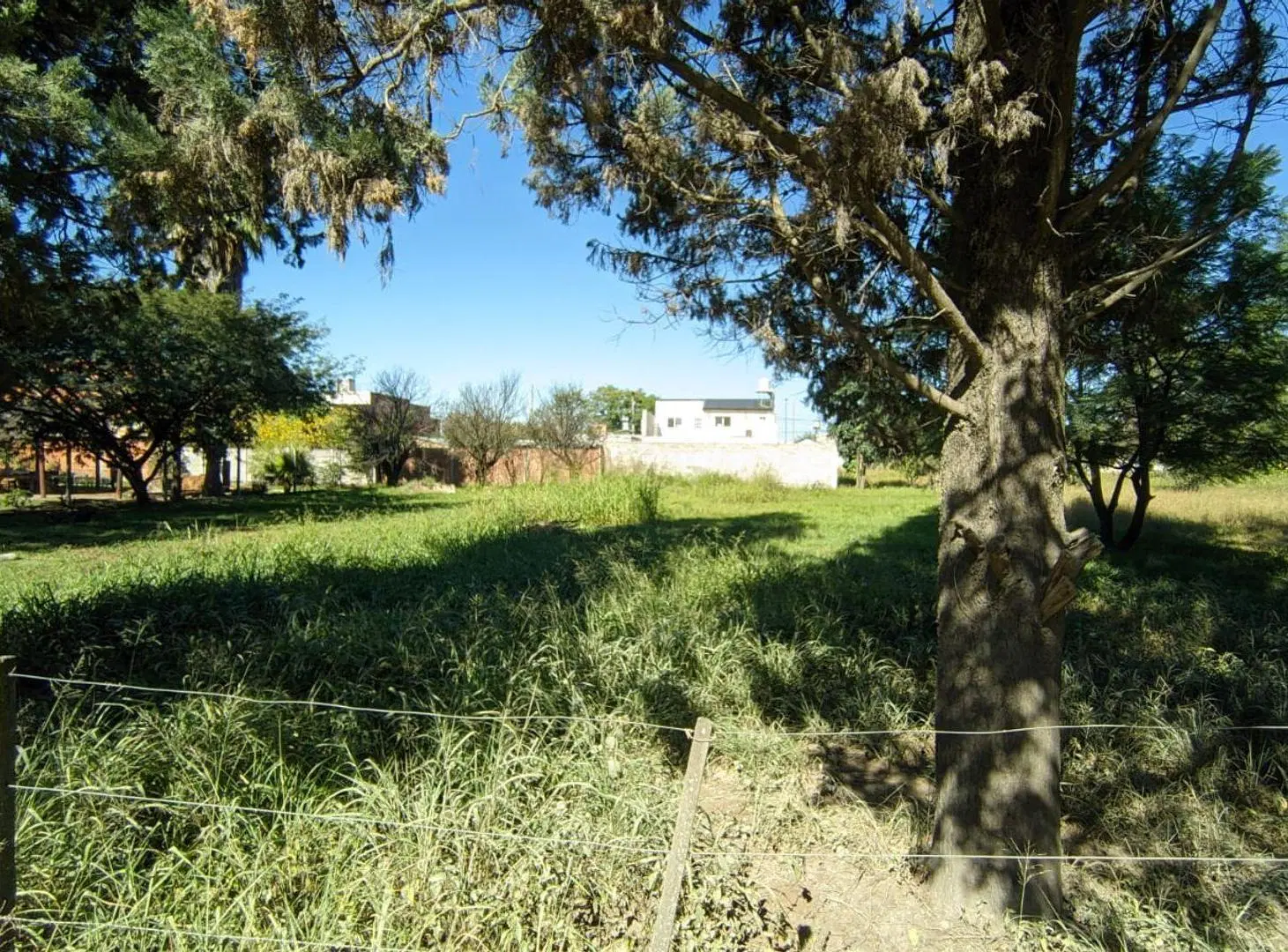TERRENO EN VENTA ZONA SUR Bª SANTA ANA 4
