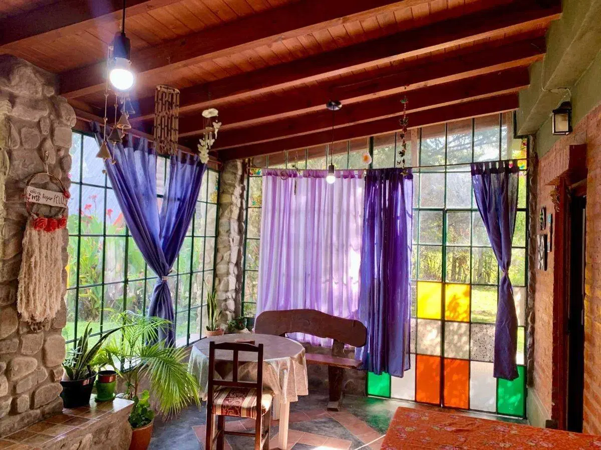 CASA 5 DORMITORIOS VENTA CAMPO QUIJANO CON PILETA 4