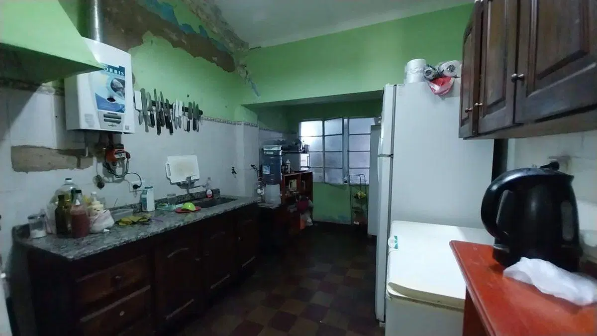 CASA 3 DORM VENTA B° FERROVIARIO A RECICLAR 4