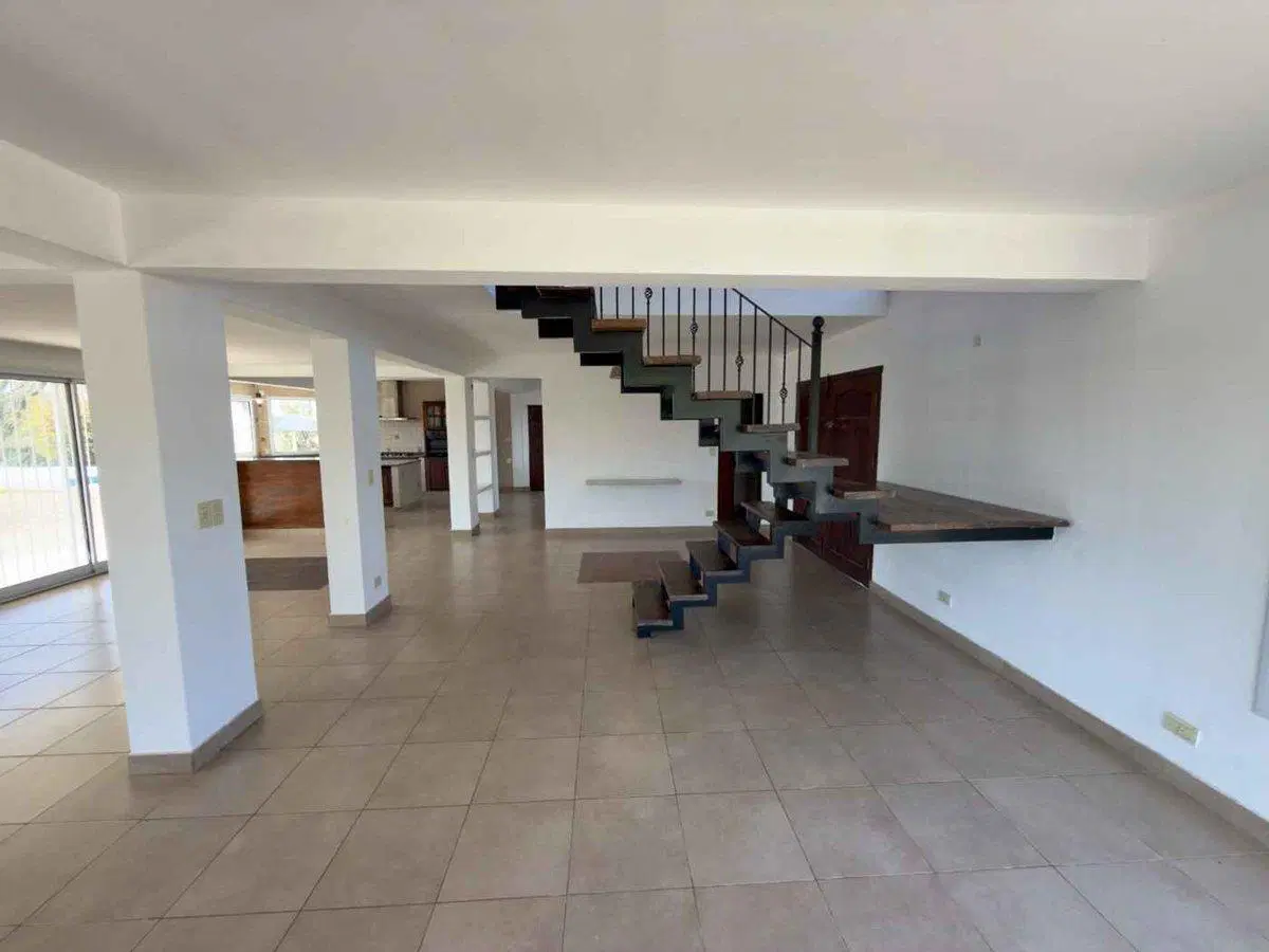 CASAVENTA LA SILLETA SALTA C/ PILETA APTA CREDITO 2