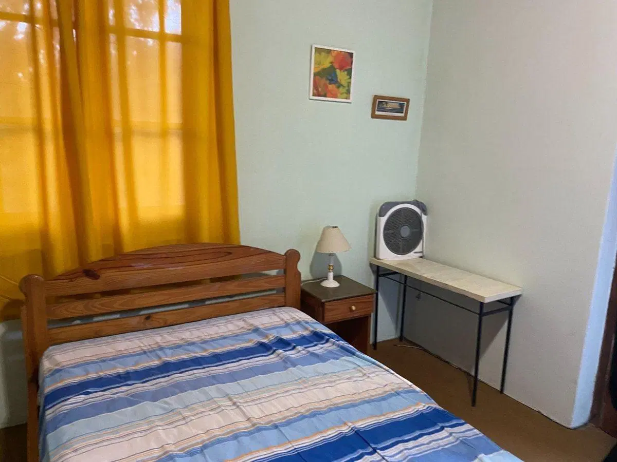 CASA 6 DORM + CABAÑA ALQUILER SAN LORENZO 2