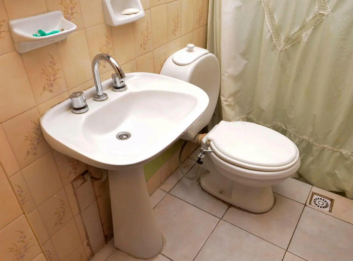 CASA EN VENTA + DEPTO INDEPENDIENTE MACROCENTRO 5