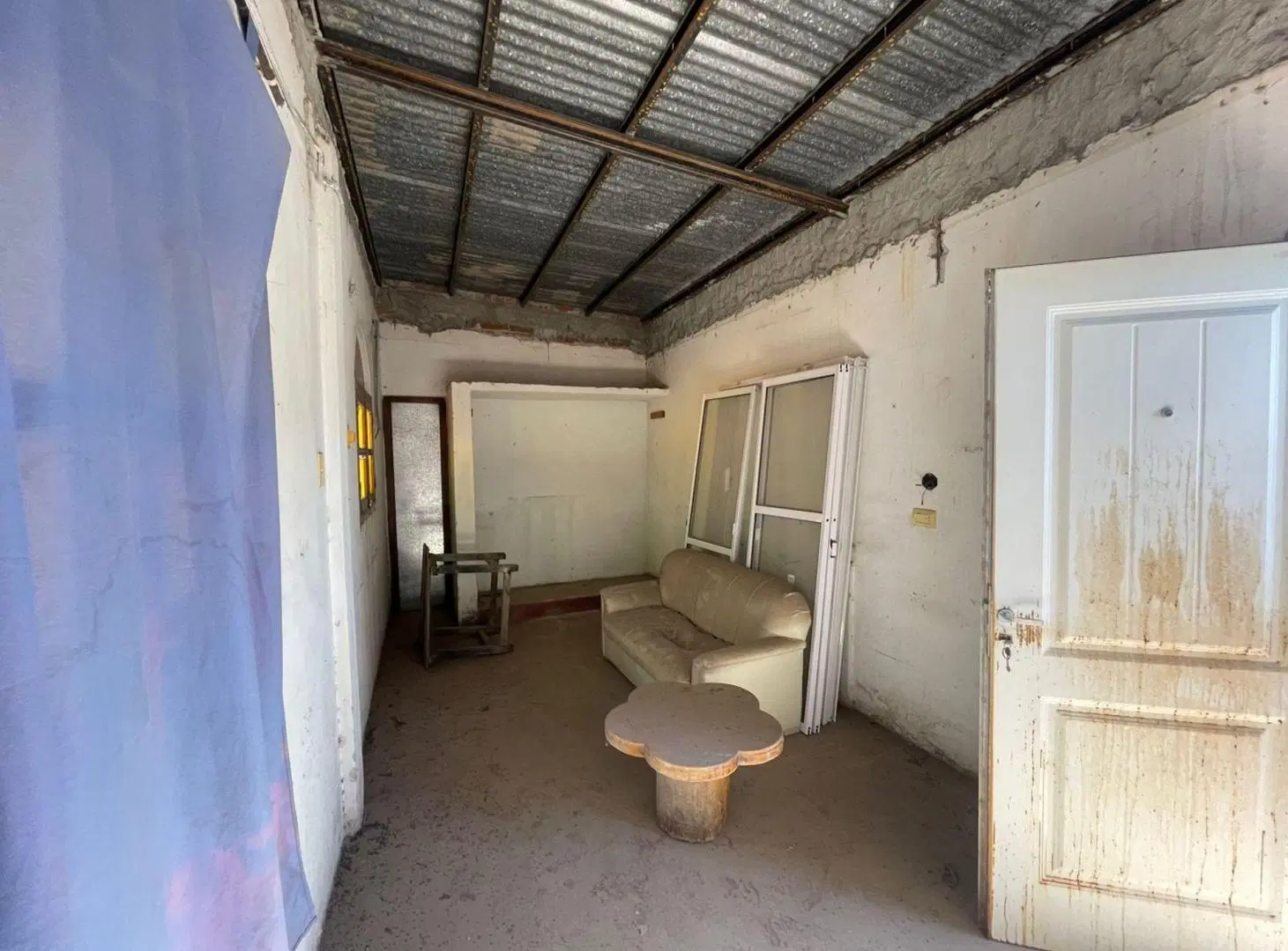 CASA EN VENTA CAFAYATE ZONA CENTRO 4 DORMITORIOS 4