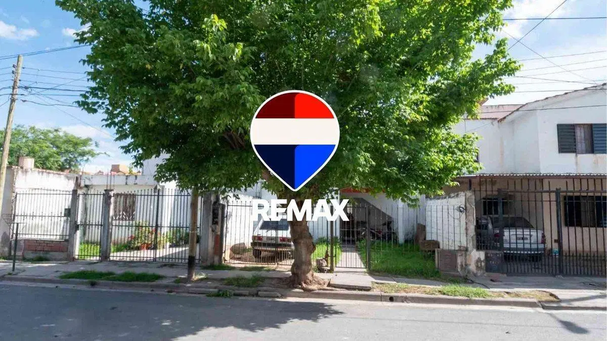 CASA 3 DORMITORIOS VENTA BARRIO LIMACHE ZONA SUR 2