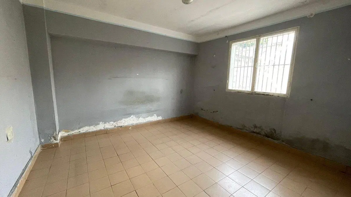 CASA 3 DORMITORIOS VENTA BARRIO LIMACHE ZONA SUR 3