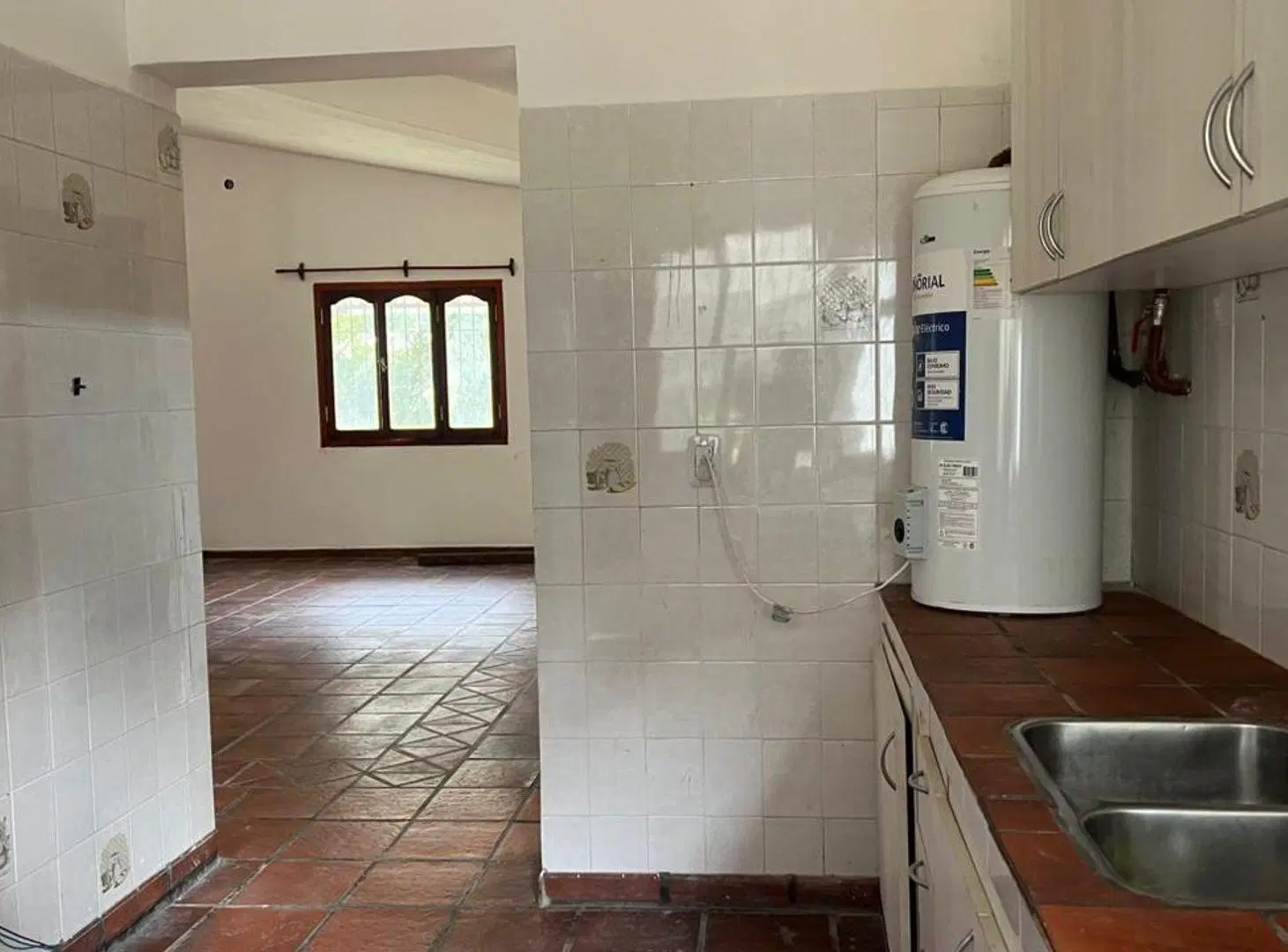CASA EN VENTA SAN LUIS  4 DORMITORIOS 5