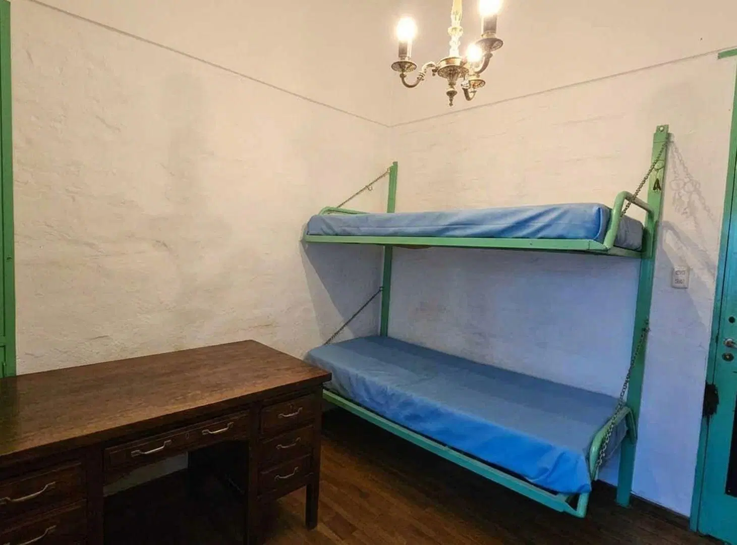 CASA EN VENTA EN PORTEZUELO NORTE 4 DORMITORIOS 8