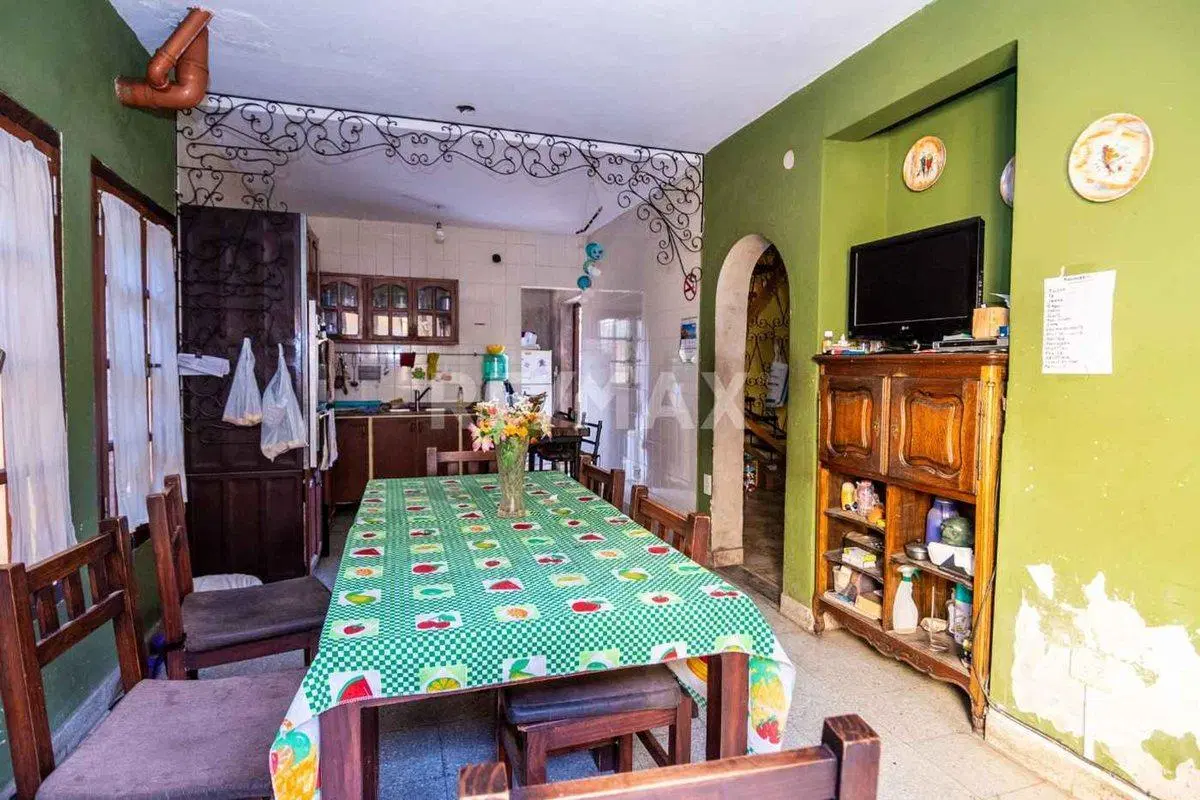 CASA 5 DORMITORIOS VENTA ZONA MACROCENTRO 8