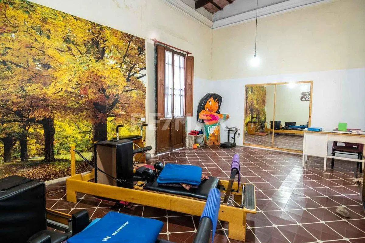 CASA 5 DORMITORIOS VENTA ZONA MACROCENTRO 4