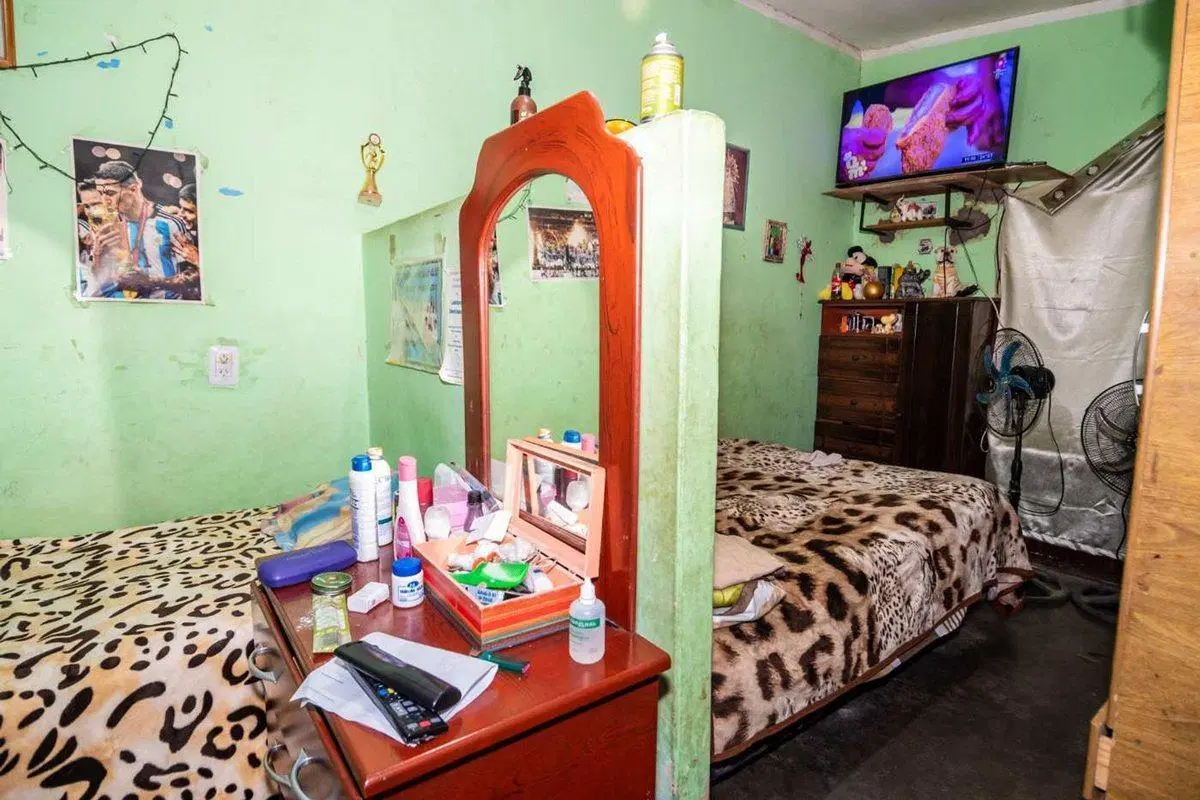 CASA VENTA 5 DORMITORIOS MACROCENTRO 3