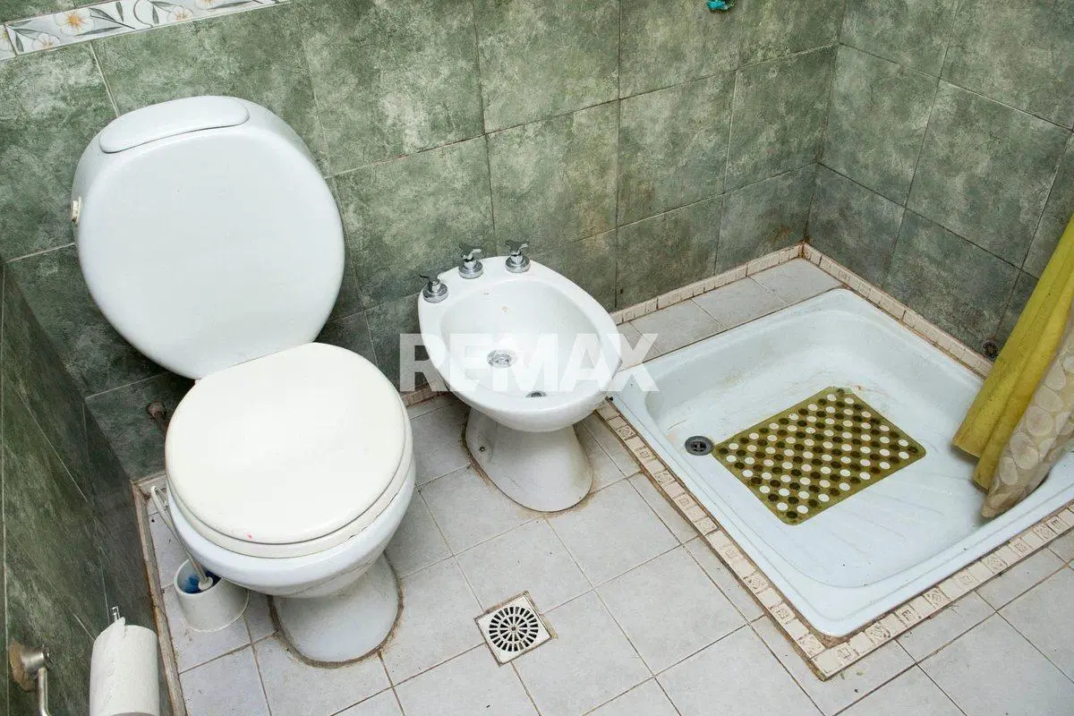 CASA 3 DORM + LOCAL VENTA VILLA SANTA ANA ZONA SUR 5