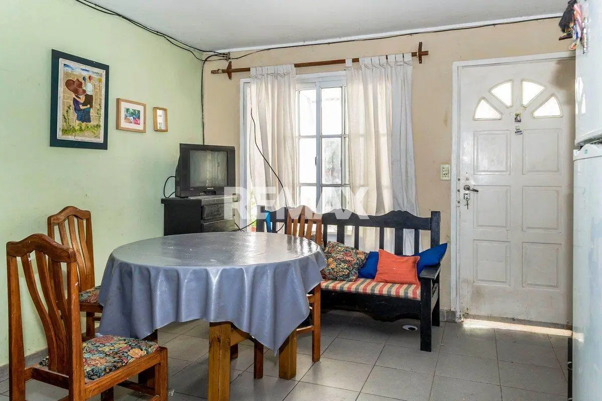CASA 3 DORM + LOCAL VENTA VILLA SANTA ANA ZONA SUR 2