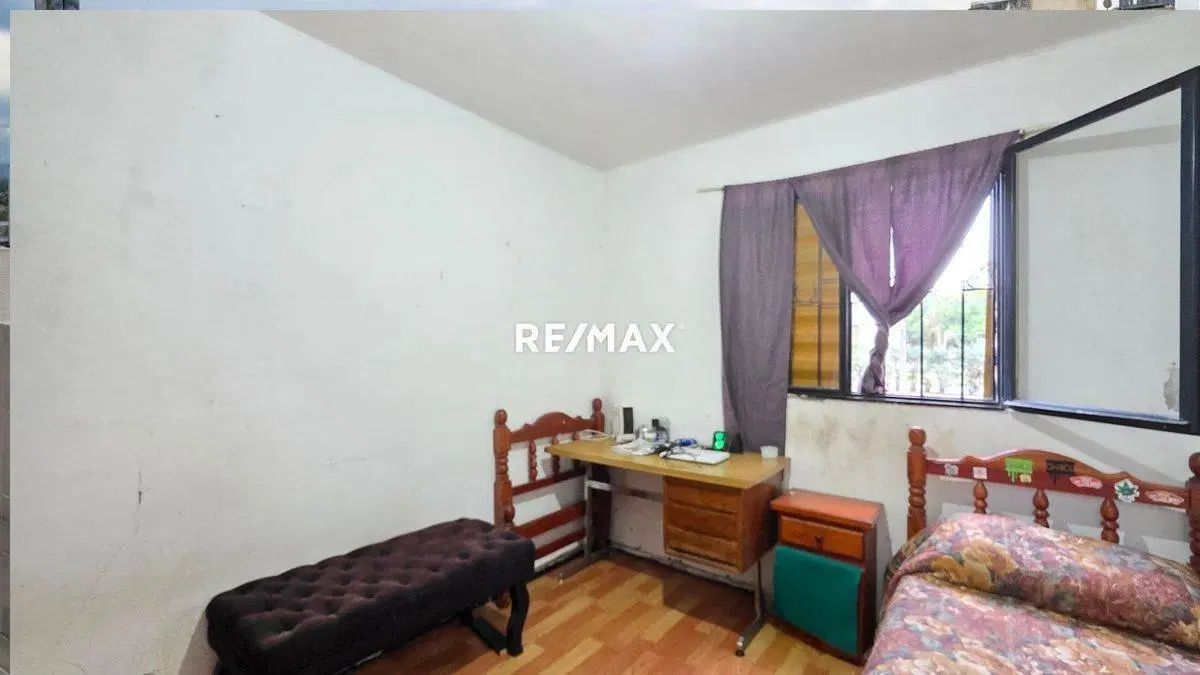DEPARTAMENTO VENTA PLANTA BAJA ZONA SUR 2 DORM 4