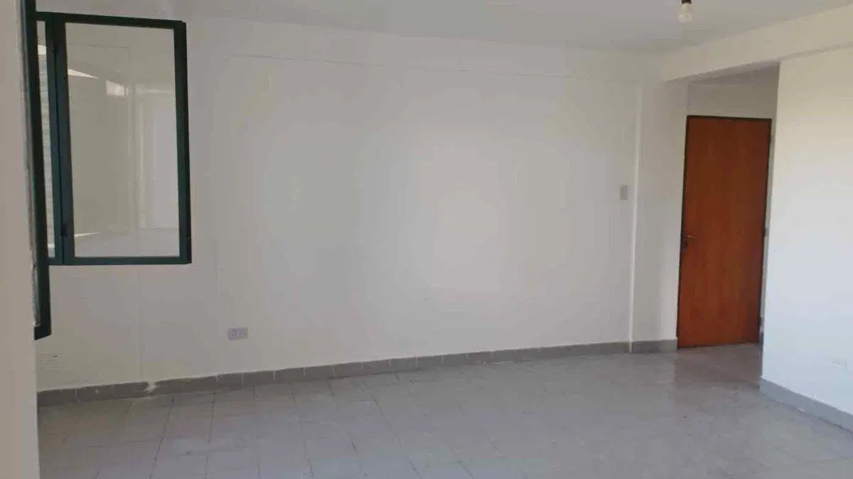DEPARTAMENTO VENTA EN B° JUAN PABLO II ZONA SUR 2