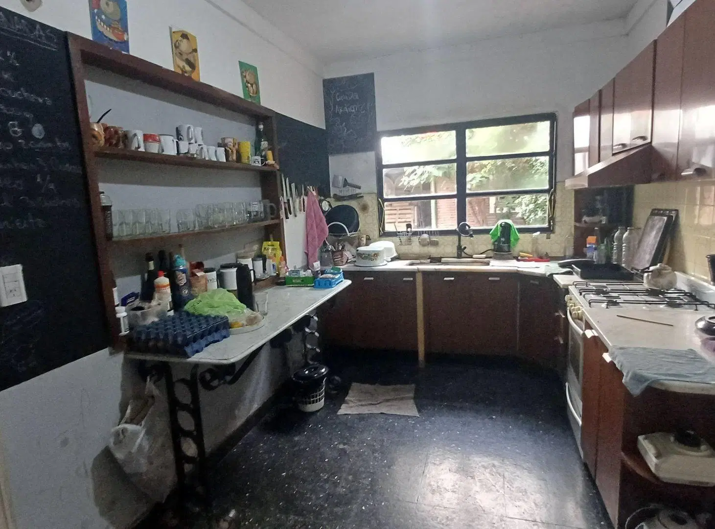CASA VENTA CON LOCALES CENTRO APTA CREDITO 4