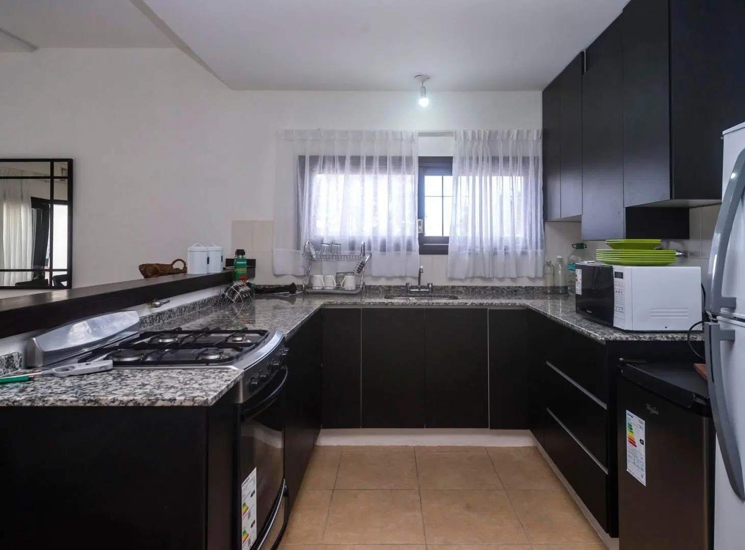 DEPARTAMENTO 5 DORMITORIOS VENTA MACROCENTRO 5