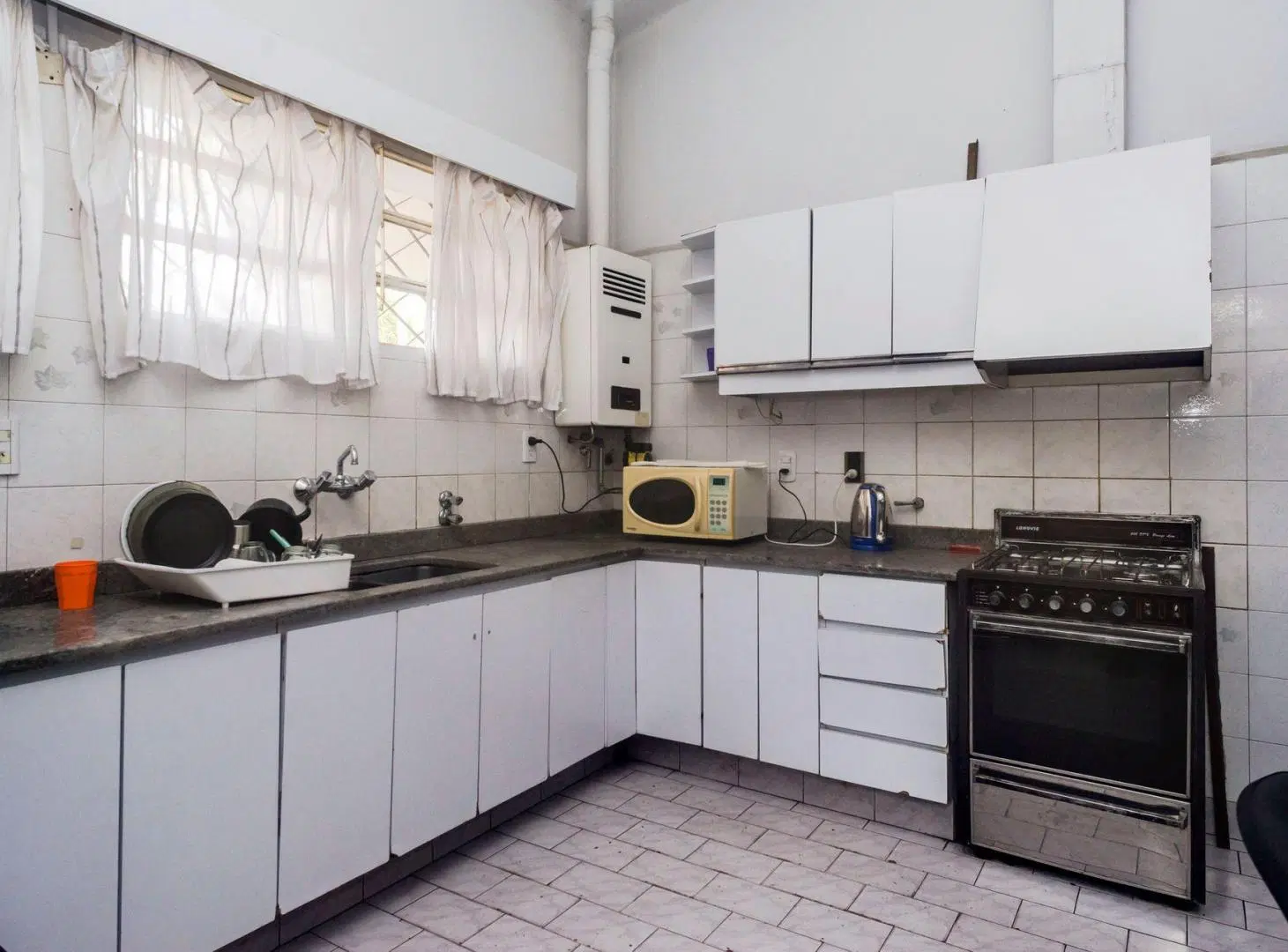 CASA 3 DORM + DEPARTAMENTO VENTA MACROCENTRO 5